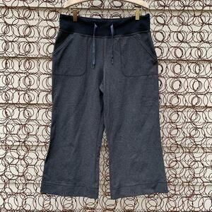 Lululemon Still Crop wide leg gray black 6?